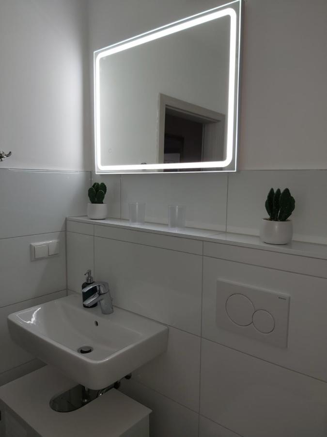 Apartment Am Park Duisburgo Esterno foto